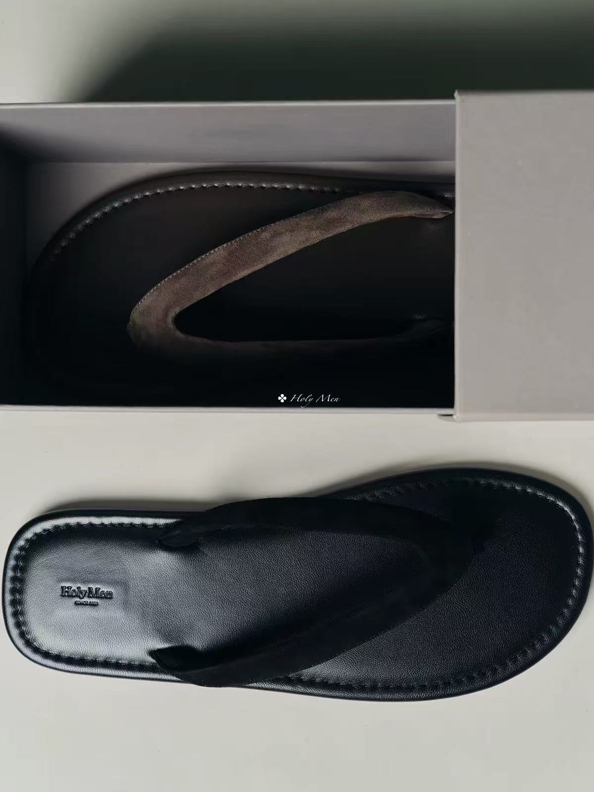 Minimalist Leather Thong Sandals