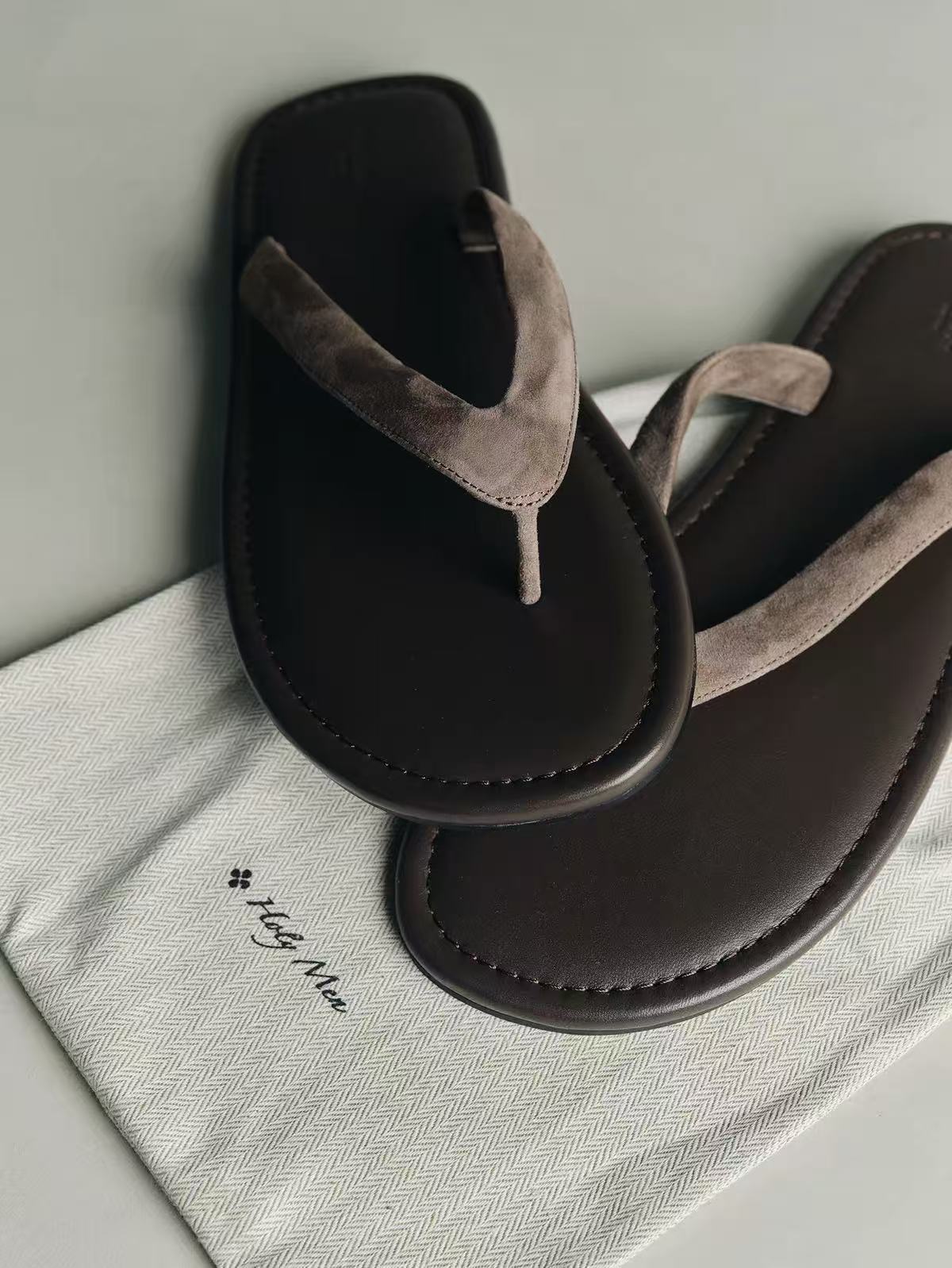 Minimalist Leather Thong Sandals