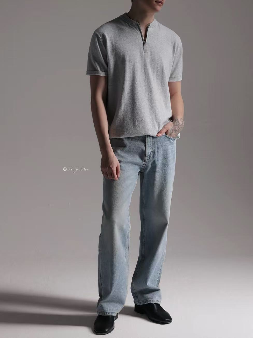 Relaxed Wide-Leg Denim