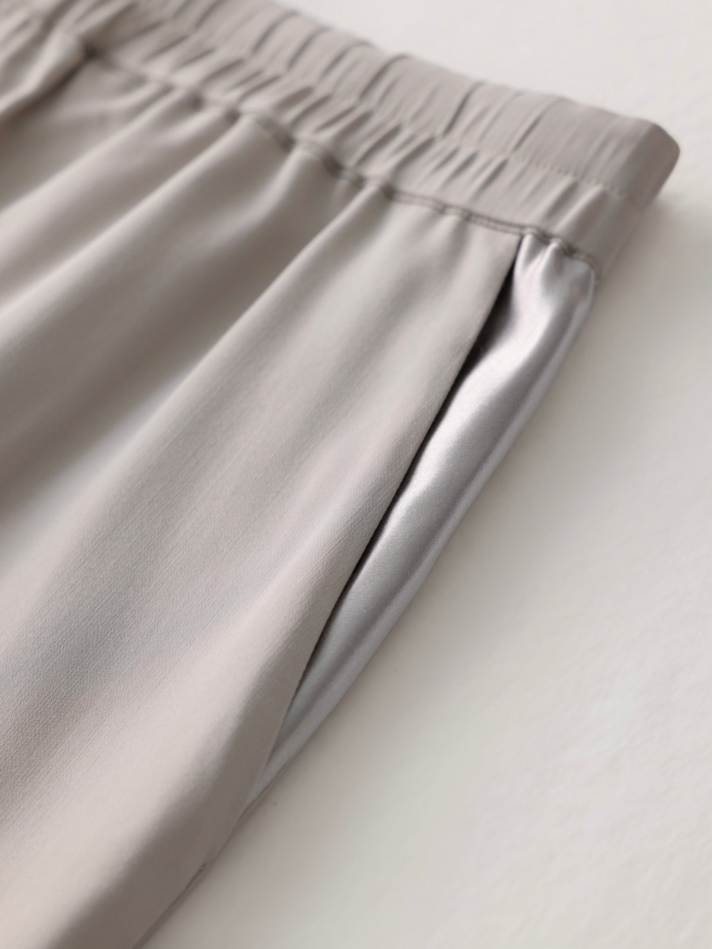 Men’s Silk-Wool Drawstring Trousers